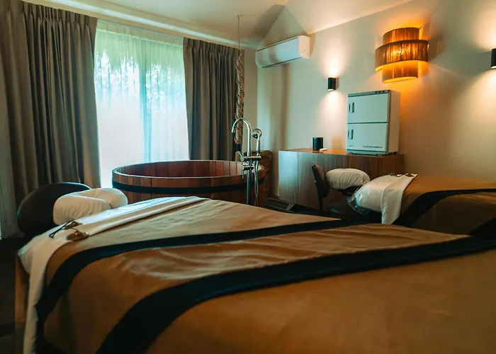 Hotel Shibari - Restaurant & Cenote Club